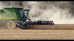 0626 John Deere combine tractor harvesting soybean