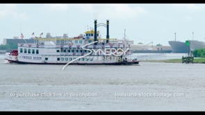 1112 tilt to Creole Queen river boat historical new orleans
