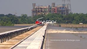 1334 bonne carre spillway video with top refinery