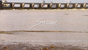 1346 open bays of bonnet carre spillway Mississippi River flooding