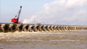 1356 Army corps of engineers removing pins Bonne Carre Spillway